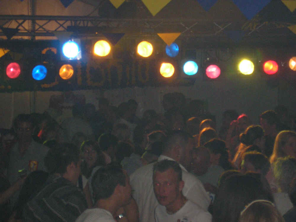 P1011375.JPG (706907 Byte)